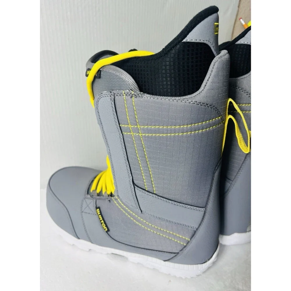 Snowboard Boots Burton Invader Size 10.5